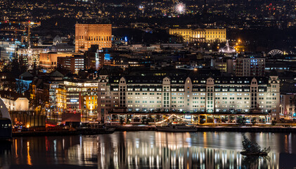 Nocny widok na Oslo stolicę Norwegii	 - obrazy, fototapety, plakaty