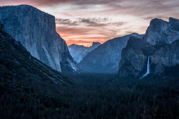 YOSEMITE NATIONAL PARK IN CALIFORNIA