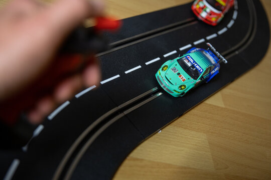 Carrera Autorennbahn mit zwei Sportwagen