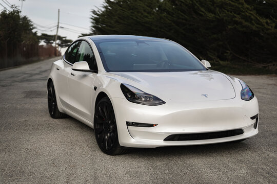 Model 3  Tesla Suisse