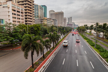 Fototapeta na wymiar Roxas boulevard in Ermita district in Manila, Philippines