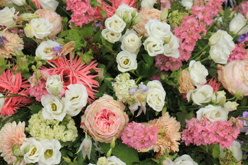 Colorful wedding flowers