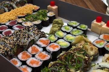 leckere Sushi Lieferung 