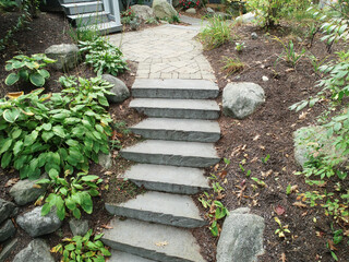 0104_Stone steps to house