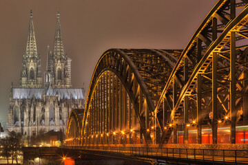 Hohenzollernbrücke & Kölner Dom, Cologne, Germany