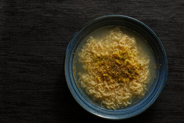 インスタントラーメン