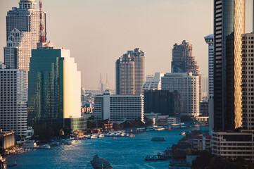Fototapeta premium Cityscape in middle of Bangkok,Thailand