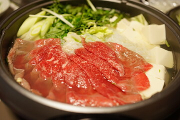 Thinly sliced of raw beef for Japanese hot pot or Shabu Shabu in Japan - 日本料理 しゃぶしゃぶ 鍋 