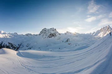 Foto auf Leinwand Snowy mountain view. Swiss Alps © Ben