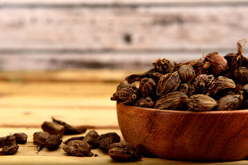 Organic Black cardamom