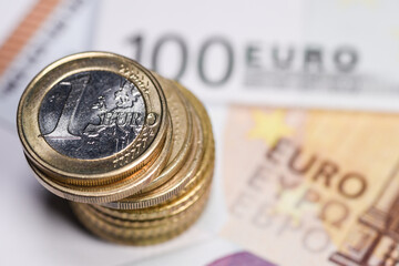 euro argent piece change echange credit BCE richesse taxe bourse banque