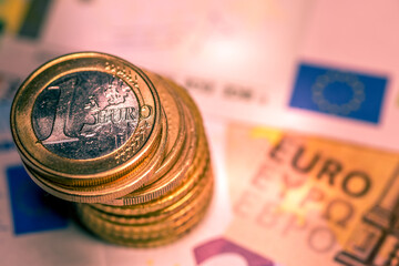 euro argent piece change echange credit BCE richesse taxe bourse banque