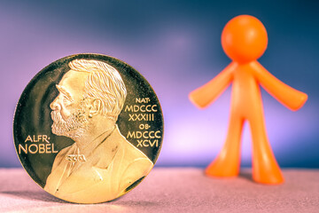 Nobel medaille prix paix scientifique sciences litterature physique chimie