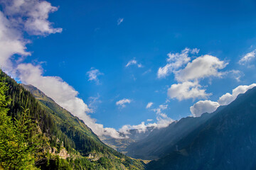 Obraz premium Transfagarasan highway, one of the most beautiful road in Europe, Romania