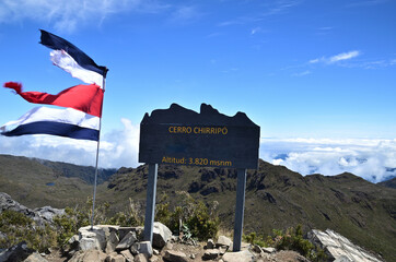 Auf dem Gipfel des Cerro Chirripo, dem höchsten Berg Costa Ricas.