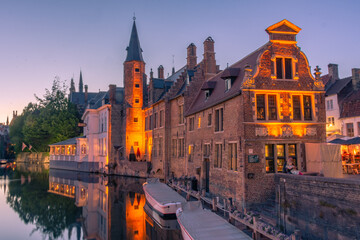 Fototapeta na wymiar Sunset over the canal of Bruges, Belgium