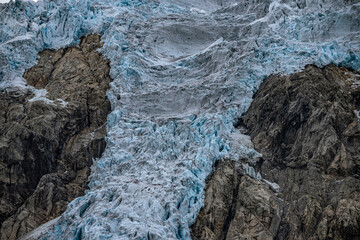 Buerbreen glacier with rocks around it