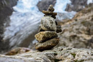 Cairn at the Buerbreen glacier
