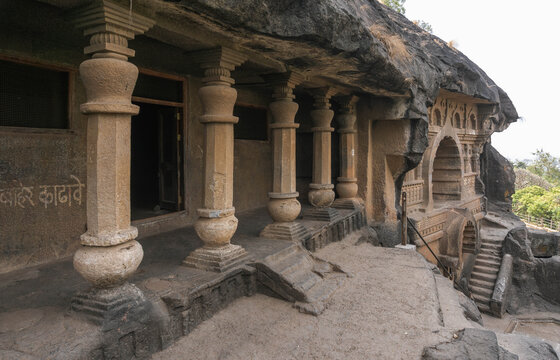 The Nasik caves or Pandavleni caves known as the Pandu caves, also known as the Buddhist Trirashmi caves, were carved from the 1st century BC. until the 3rd century AD