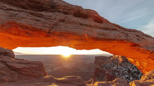 Sunrise on Mesa Arch