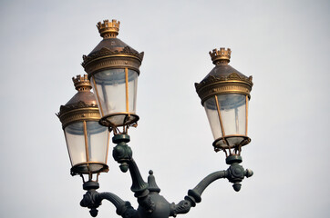 Fototapeta na wymiar lamparas de calle