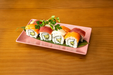 rainbow california roll plate