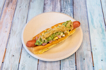 hot dog with egg and guacamole