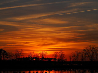 Fototapeta premium dramatic winter sunset over Chesapeake Bay