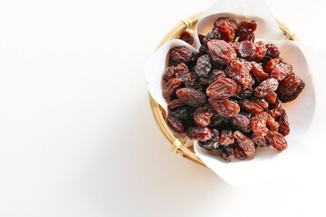 干しブドウ　大粒　白バック