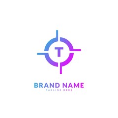 Obraz premium Initial letter T with circle target logo. Creative stylish target logo vector, fit for company and business