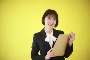 	女性社員イメージ