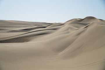 ペルー　ワカチナ砂漠