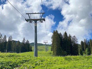 4er Sesselbahn Sternen zum Klein Sternen or 4-seater Chairlift Hoch-Ybrig - Seebli (Kl. Sternen) on...
