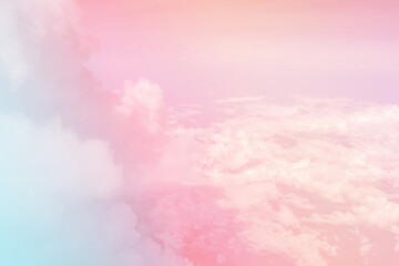 Fototapeta premium The pastel sky is as beautiful as a dream, suitable for use as a background and material for graphic design and websites.