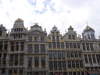Fototapeta premium The atmosphere of the lighting decoration on the building at Beautiful place for tourists grand place, Brussels September 28, 2017.