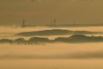 Fototapeta na wymiar Morgennebel über dem Hunsrück