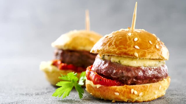 mini hamburger buffet food party