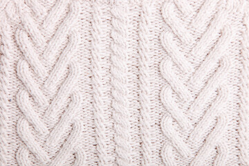  white warm knitted sweater