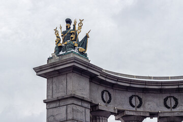 Three-dimensional compositions of attributes of military valor on the colonnade of the Borodino...