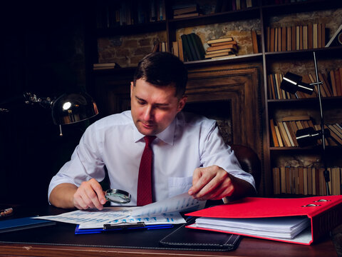 The auditor does an audit of the company financial statements late at night.