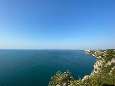 Duino - Aurisina Sistiana Portopiccolo zwischen Venedig und Triest in der N&auml;he von Monfalcone Grado und Bibione - Rilke Wanderweg zum Schloss