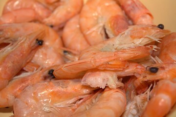 Boiled shrimp with black eyes.
