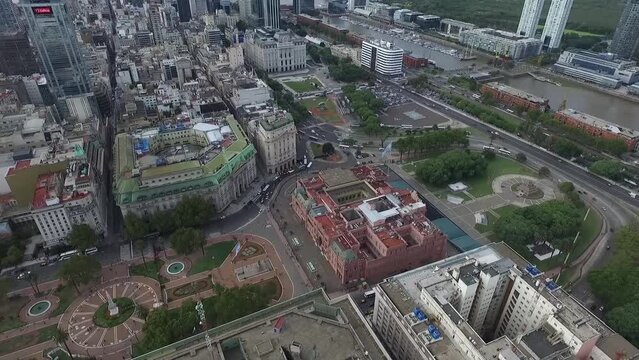 plaza de mayo, buenos aires, a&eacute;rea, drone, argentina, ciudad, d&iacute;a, edificios, oficinas, avenidas, cabildo, catedral, plaza