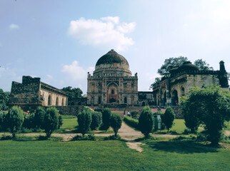 LODHI GARDEN TOMBS AND MOSQUE