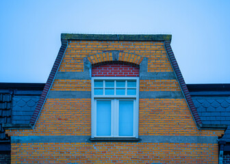 Obraz premium Detail of a building with architectural ornament 