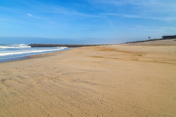 Fototapeta na wymiar Beautiful beach in Figueira da Foz
