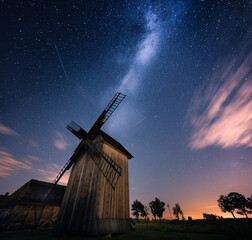 windmill at sunset © Sieku Photo