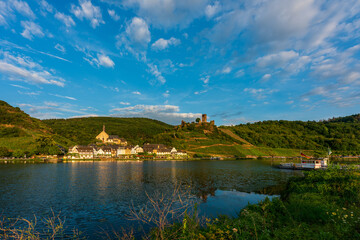 Fototapeta na wymiar Panoramic view of Metternich Castle on the Moselle, Germany.