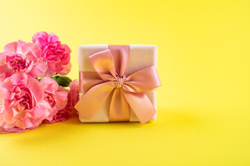 Exquisite gift box and carnation flowers