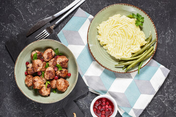 Swedish meatballs with mashed potatoes and green beans